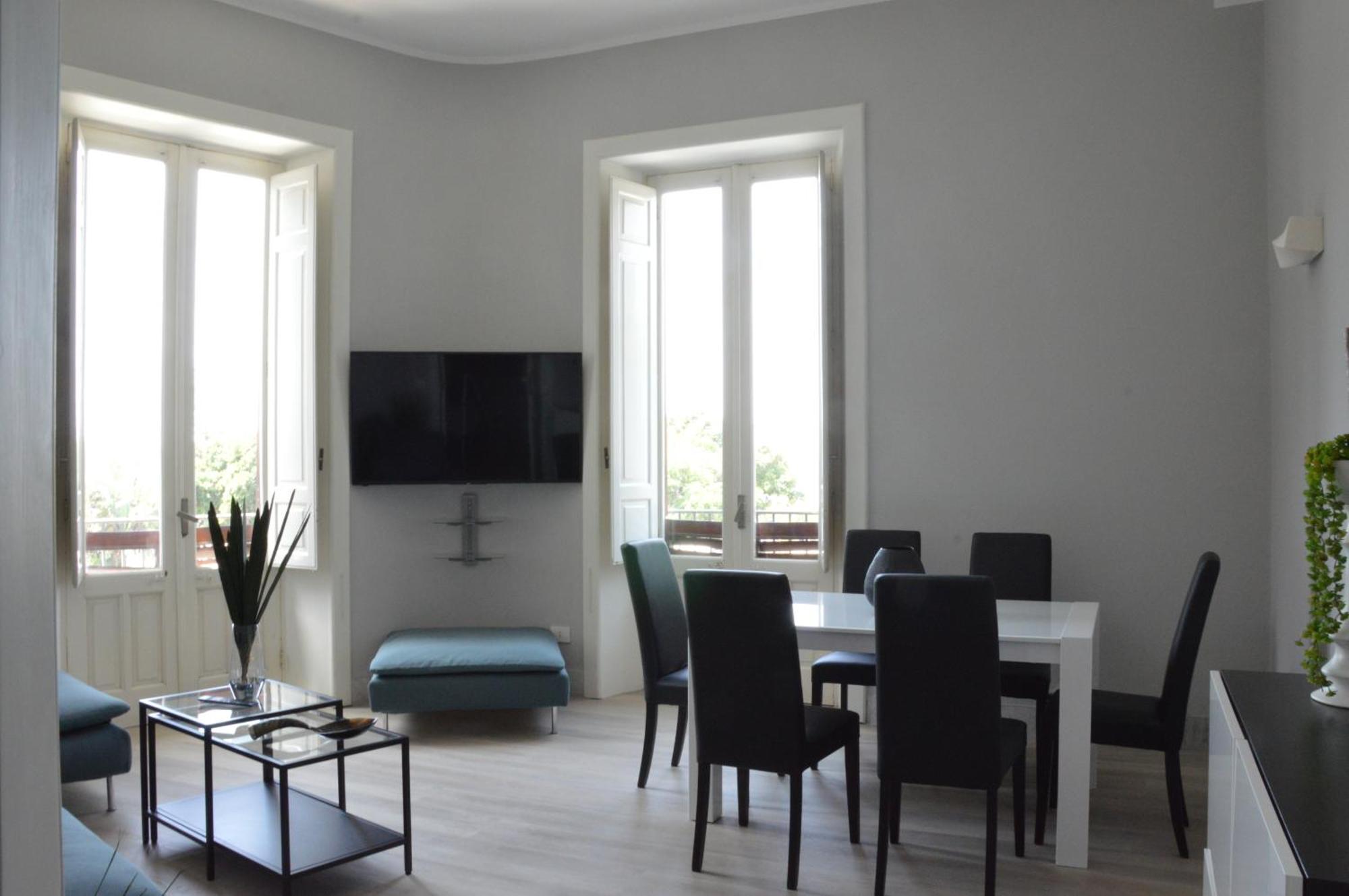 Via Roma Apartment เรจโจ ดี คาลาเบีย ภายนอก รูปภาพ