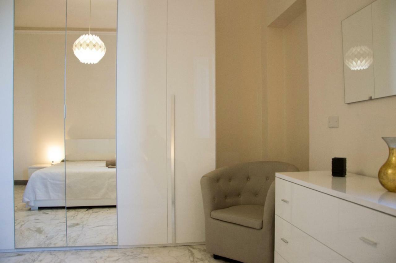 Via Roma Apartment เรจโจ ดี คาลาเบีย ภายนอก รูปภาพ