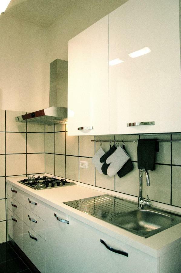 Via Roma Apartment เรจโจ ดี คาลาเบีย ภายนอก รูปภาพ